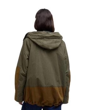 Barbour Barbour Hayley Showerproof Jacket / Dusky