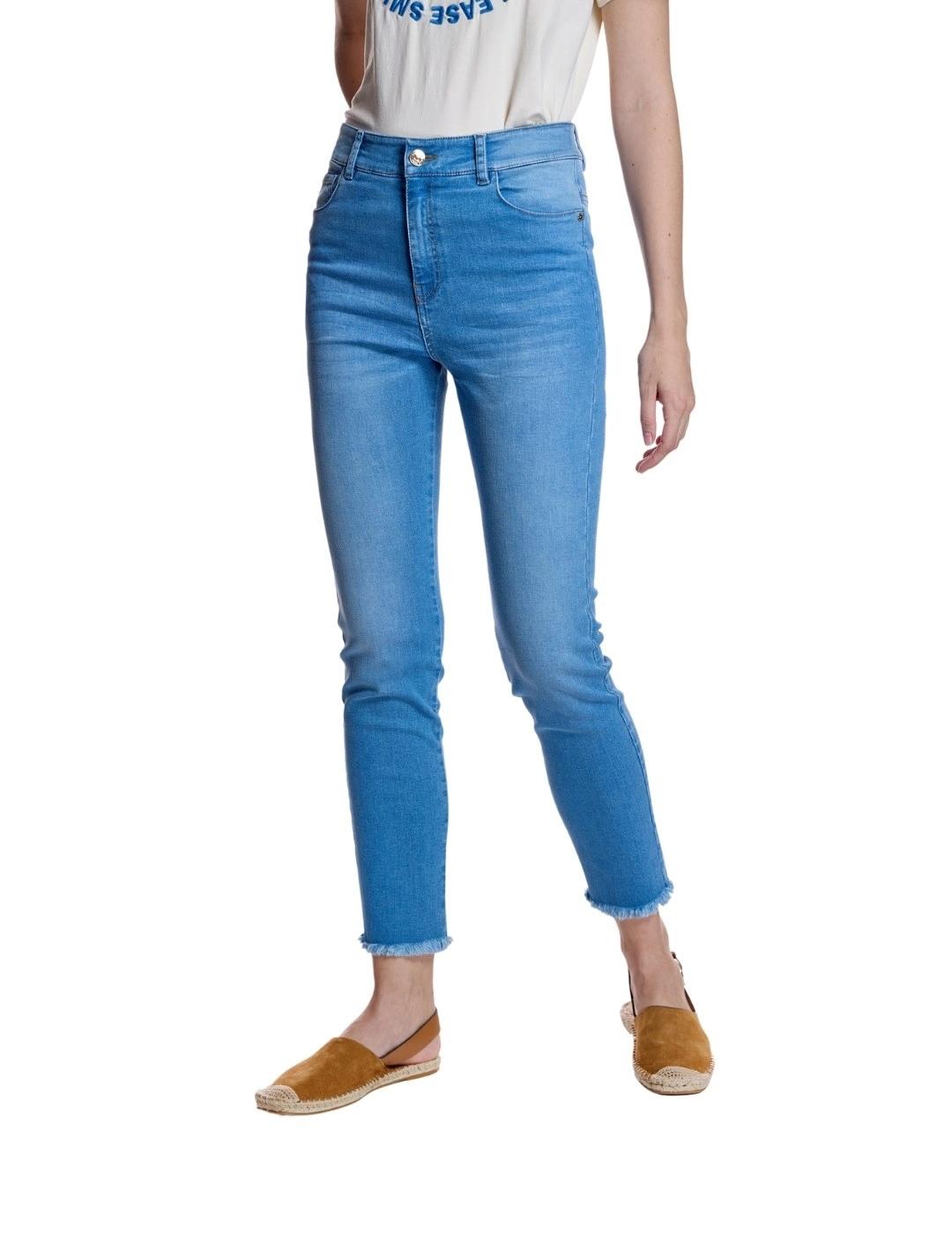 Alba Conde Pantalón Denim azul elástico