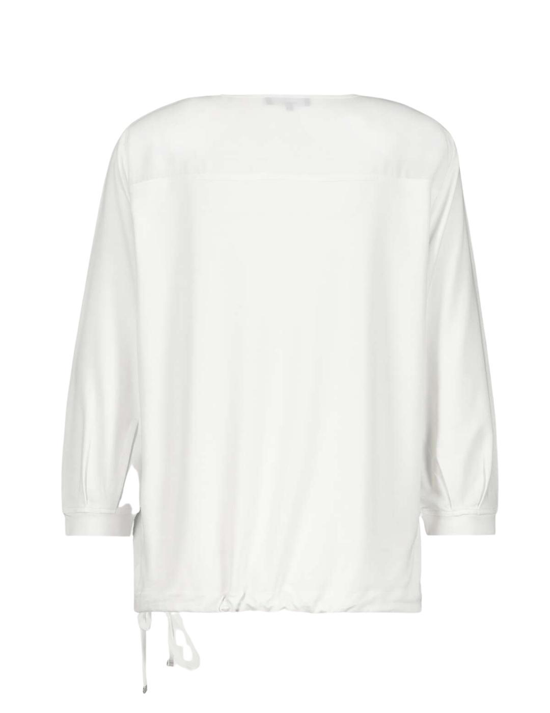 BLUSA MANGA TRES CUARTOS Y PEDRERÍA EN BLANCO ROTO