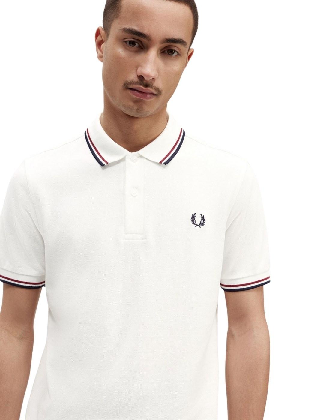 Fred Perry Polo Blanco logo azul marino