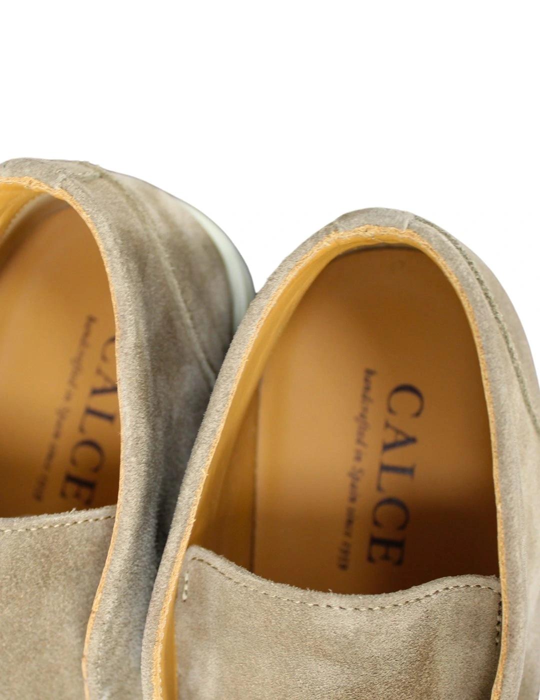 Calce Zapatos Beige sin cordón y suela de goma