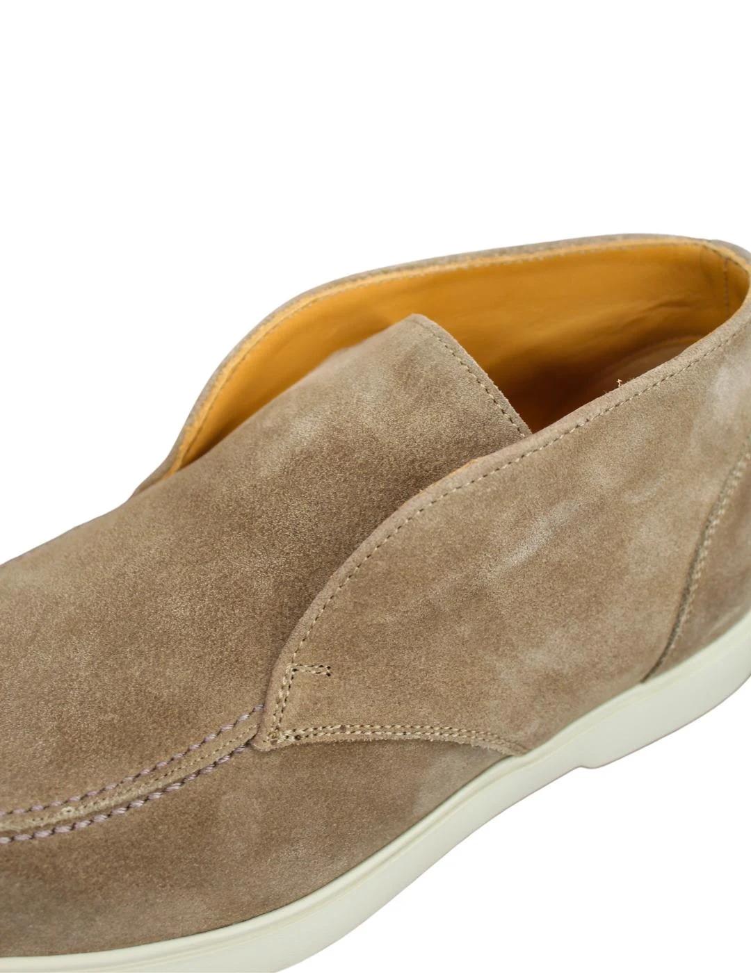 Calce Zapatos Beige sin cordón y suela de goma