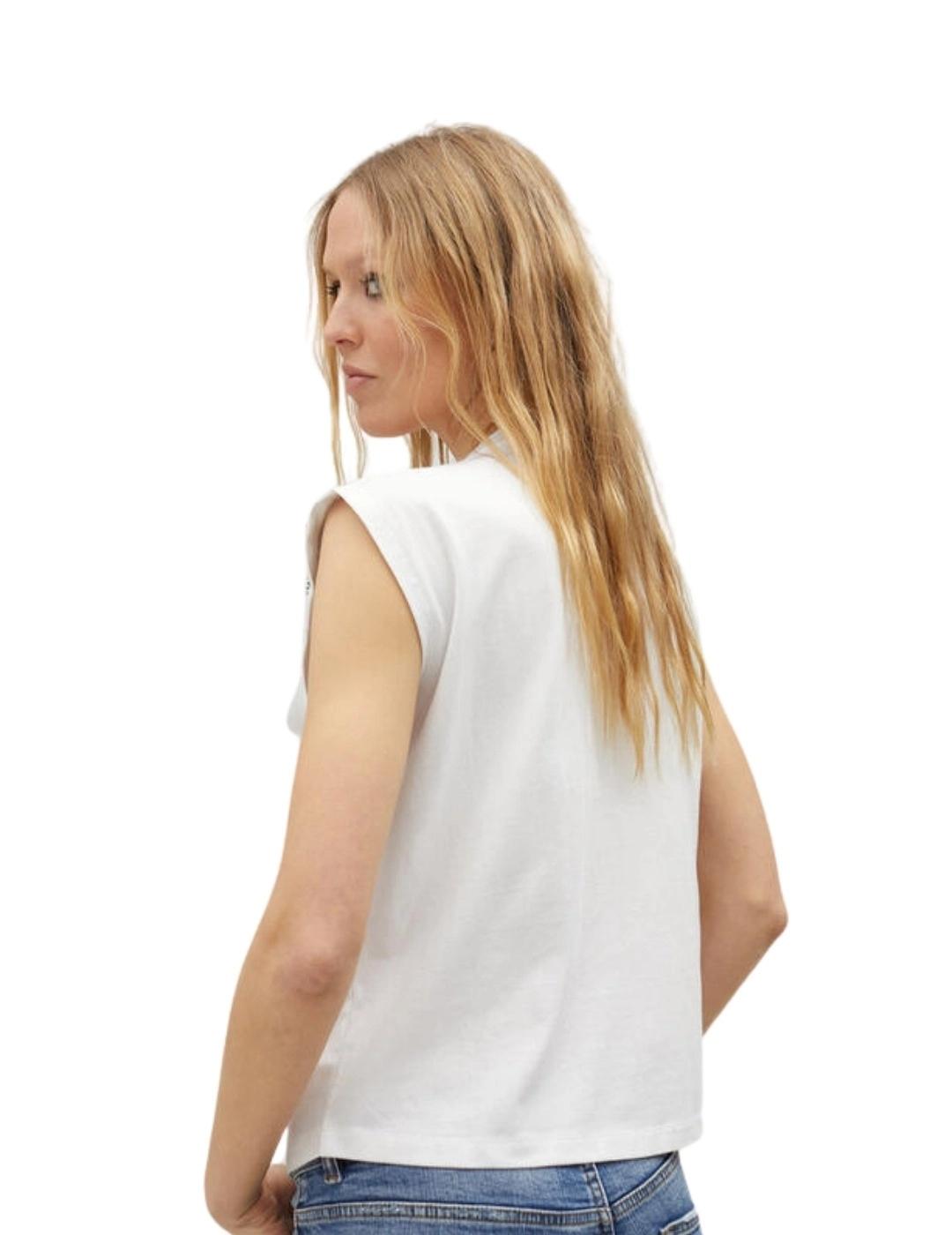 Lola Casademunt Camiseta Detalle Pedrería Hombros