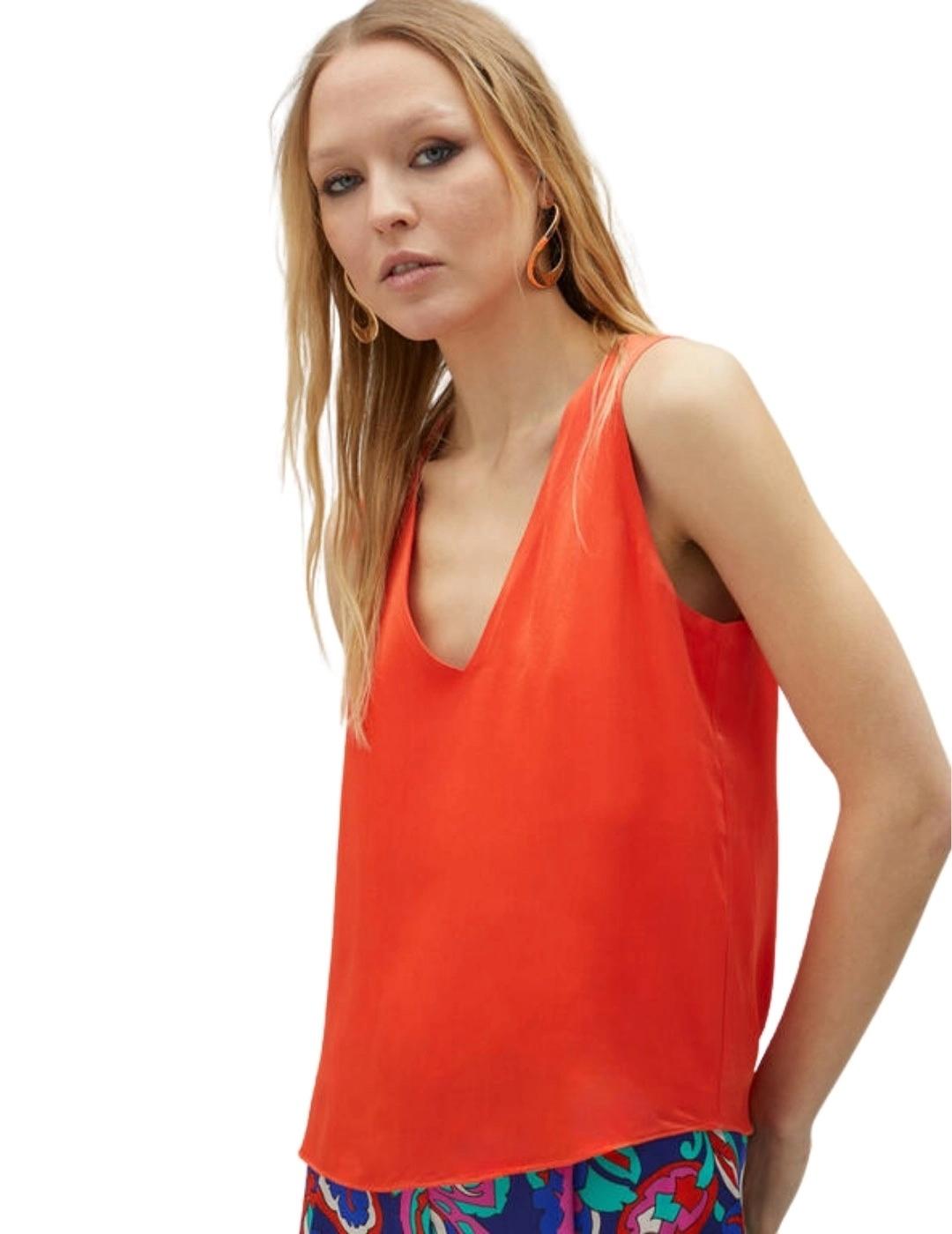 Lola Casademunt Top Tirante Ancho Básico Cuello V