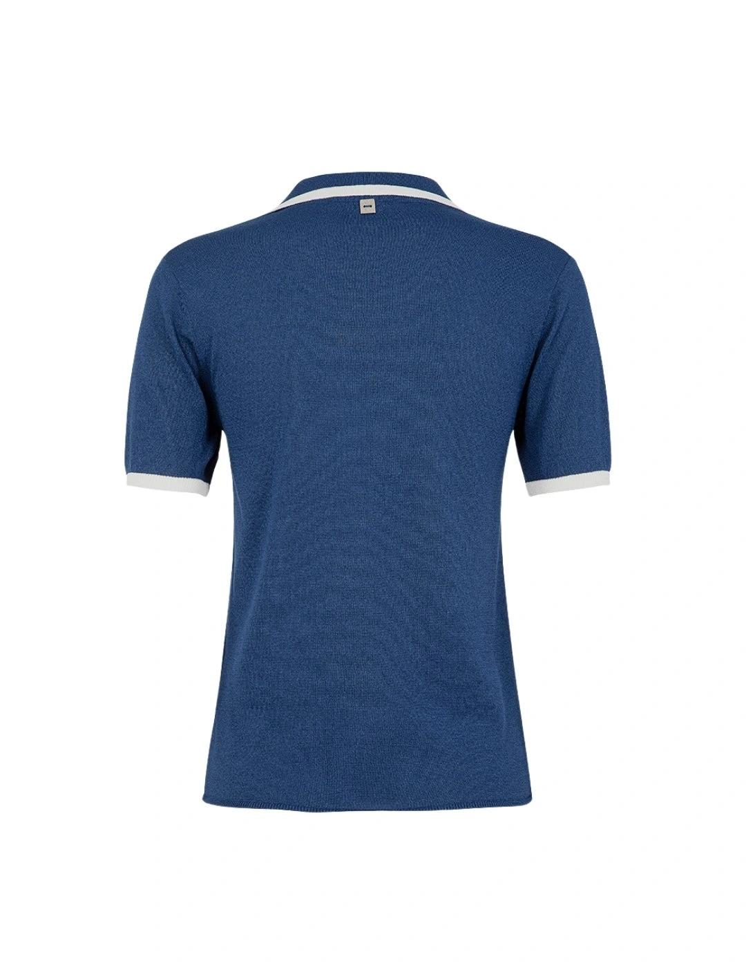 Markup Polo azul contraste blanco