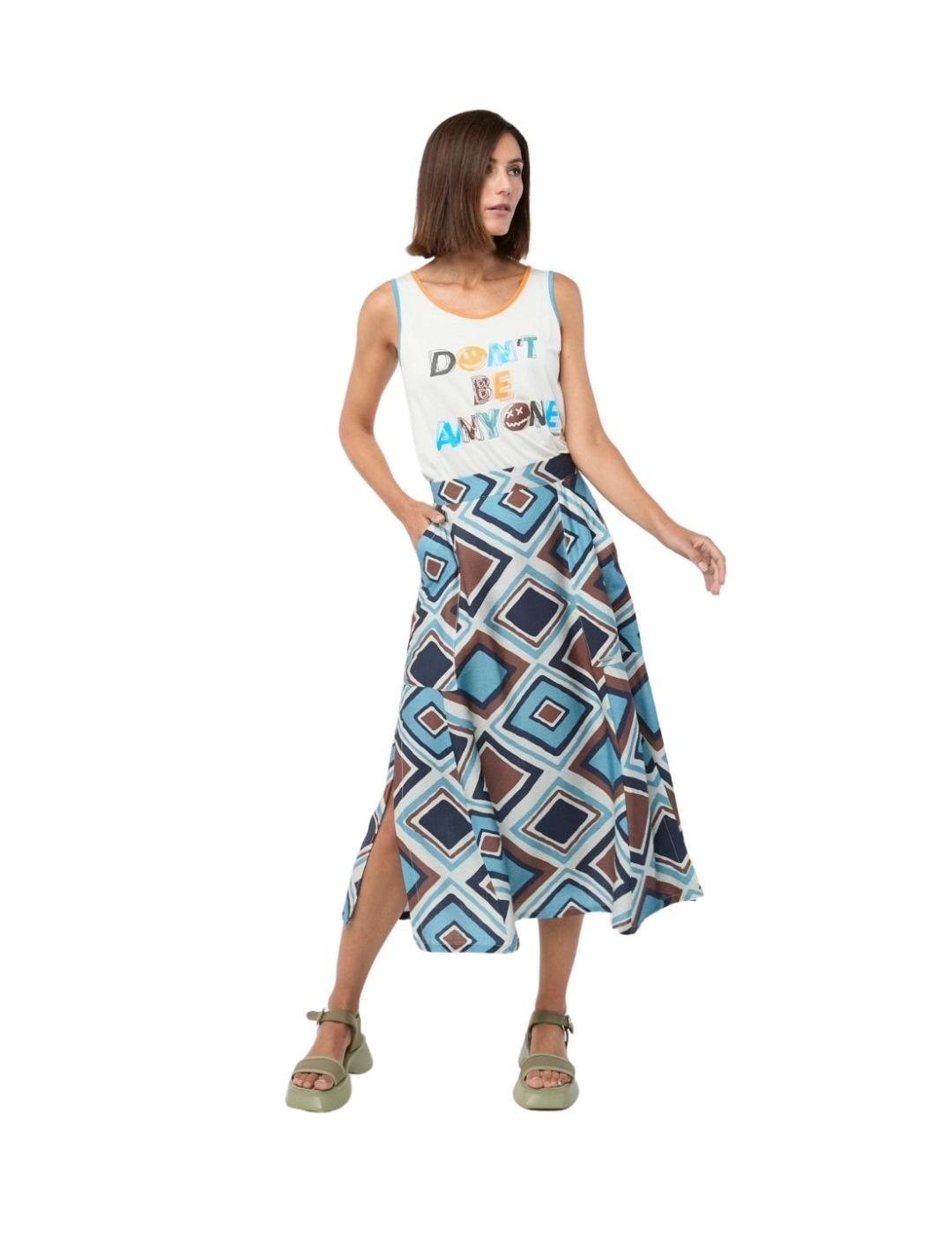 Mercedes De Miguel Falda Romina Azul