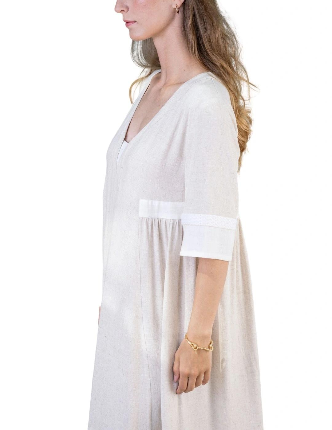 Hongo Vestido midi con mangas Crudo