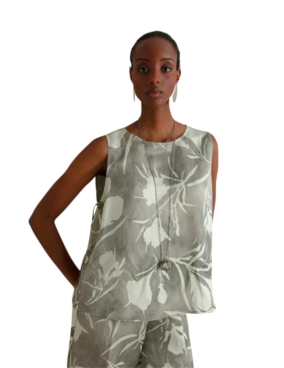 Maria Bellentani Top tirantes Estampado gris