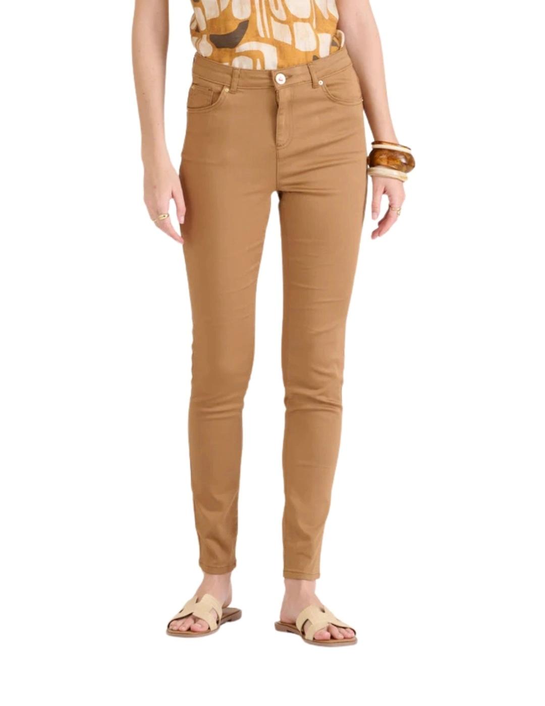 Naf Naf Pantalón pitillo marrón