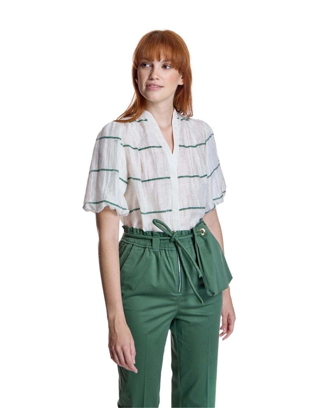 Alba Conde Blusa Blanca rayas verdes