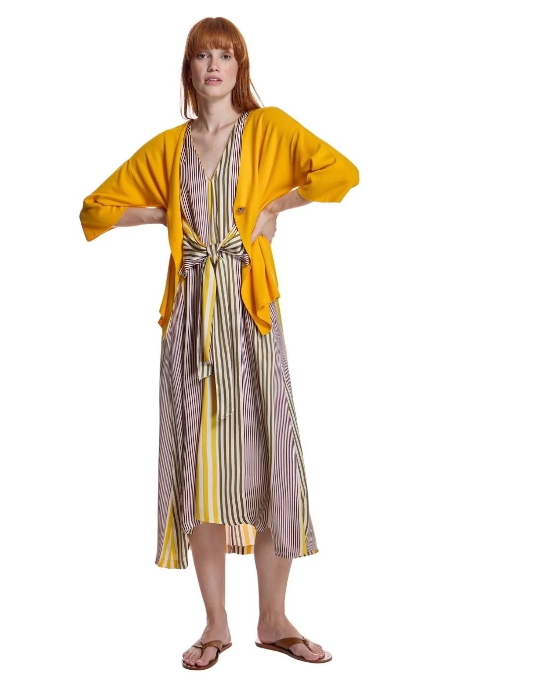 Alba Conde Chaqueta de punto Amarilla