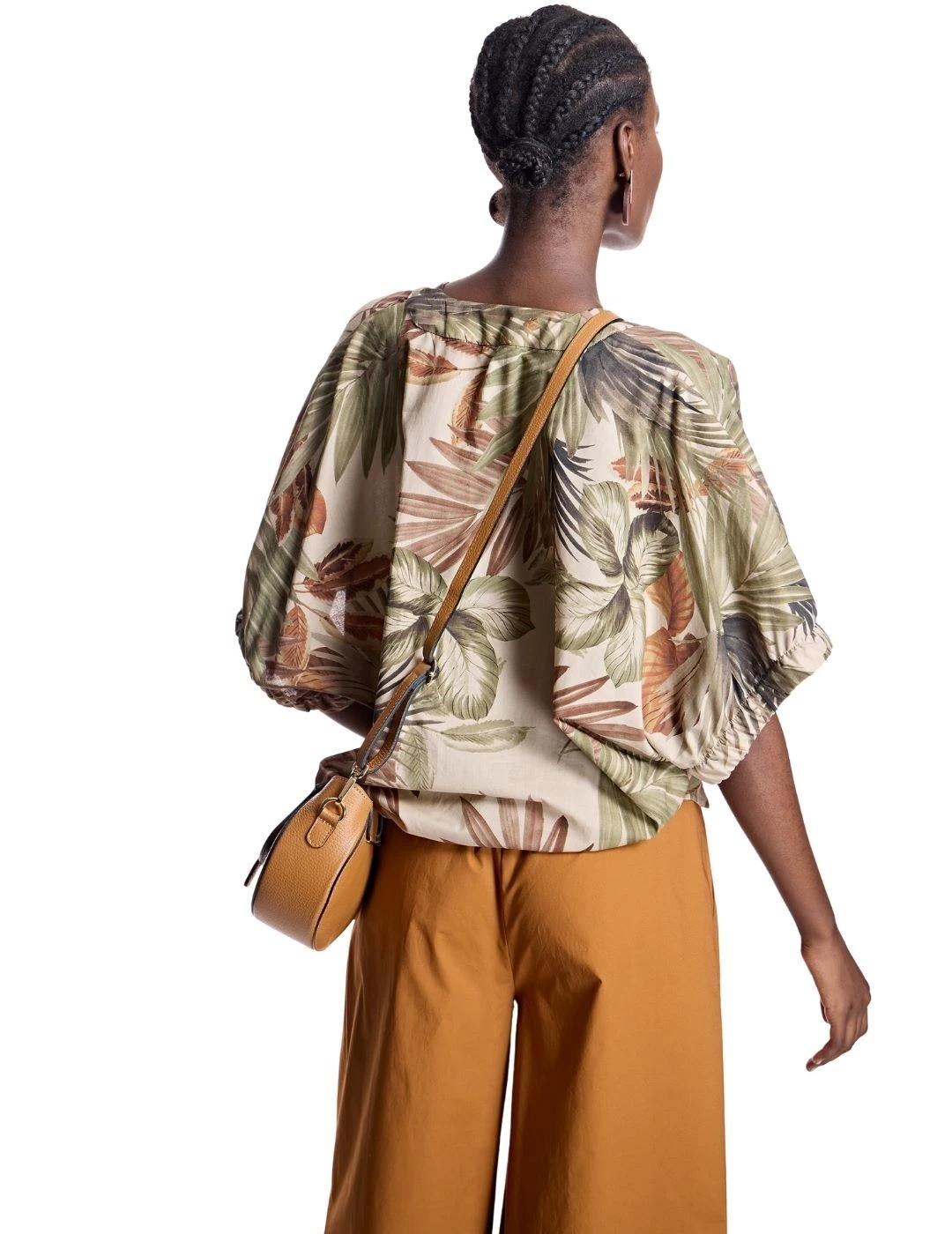 Alba Conde Blusa estampado tropical