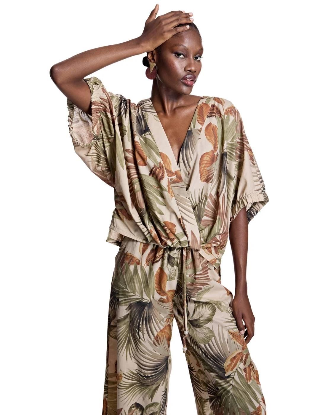 Alba Conde Blusa estampado tropical