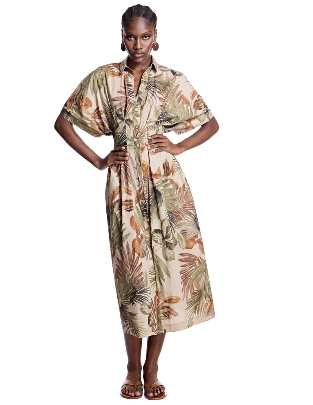 Alba Conde Vestido camisero estampado tropical