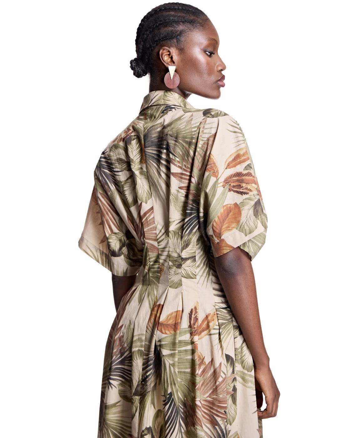 Alba Conde Vestido camisero estampado tropical