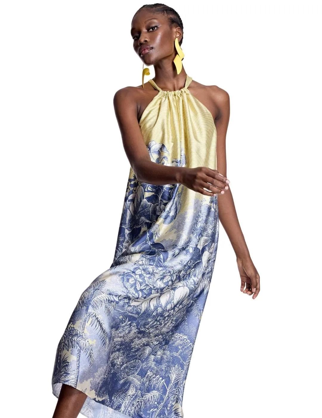 Alba Conde Vestido satinado estampado paisaje azul