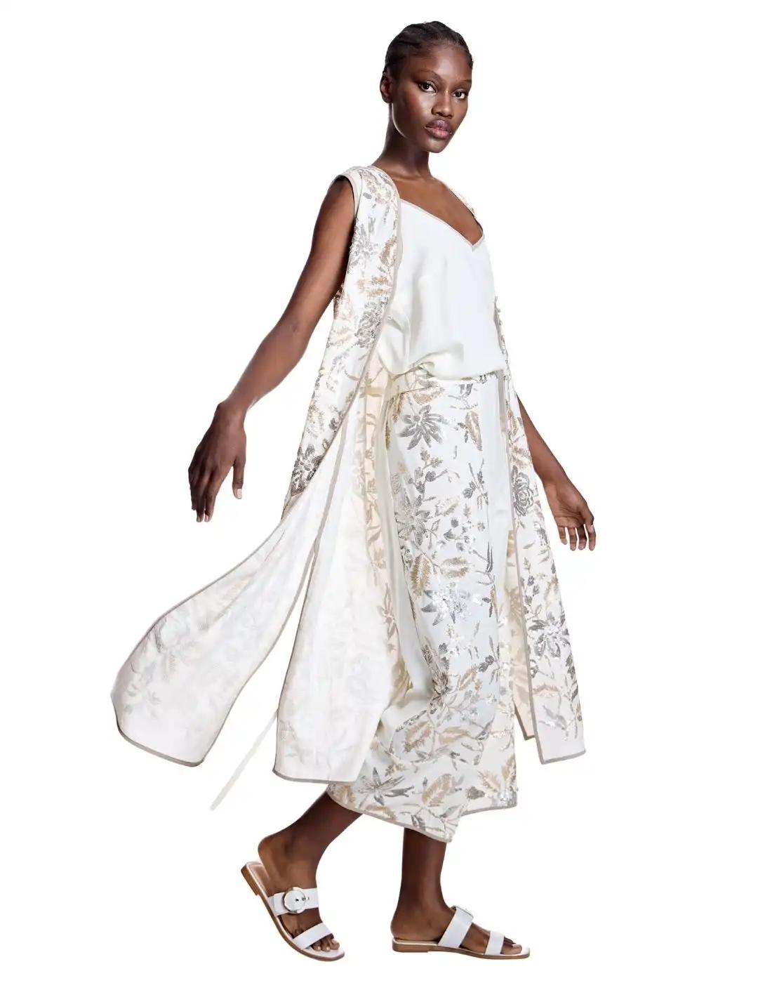 Alba Conde Top de doble tirante crudo