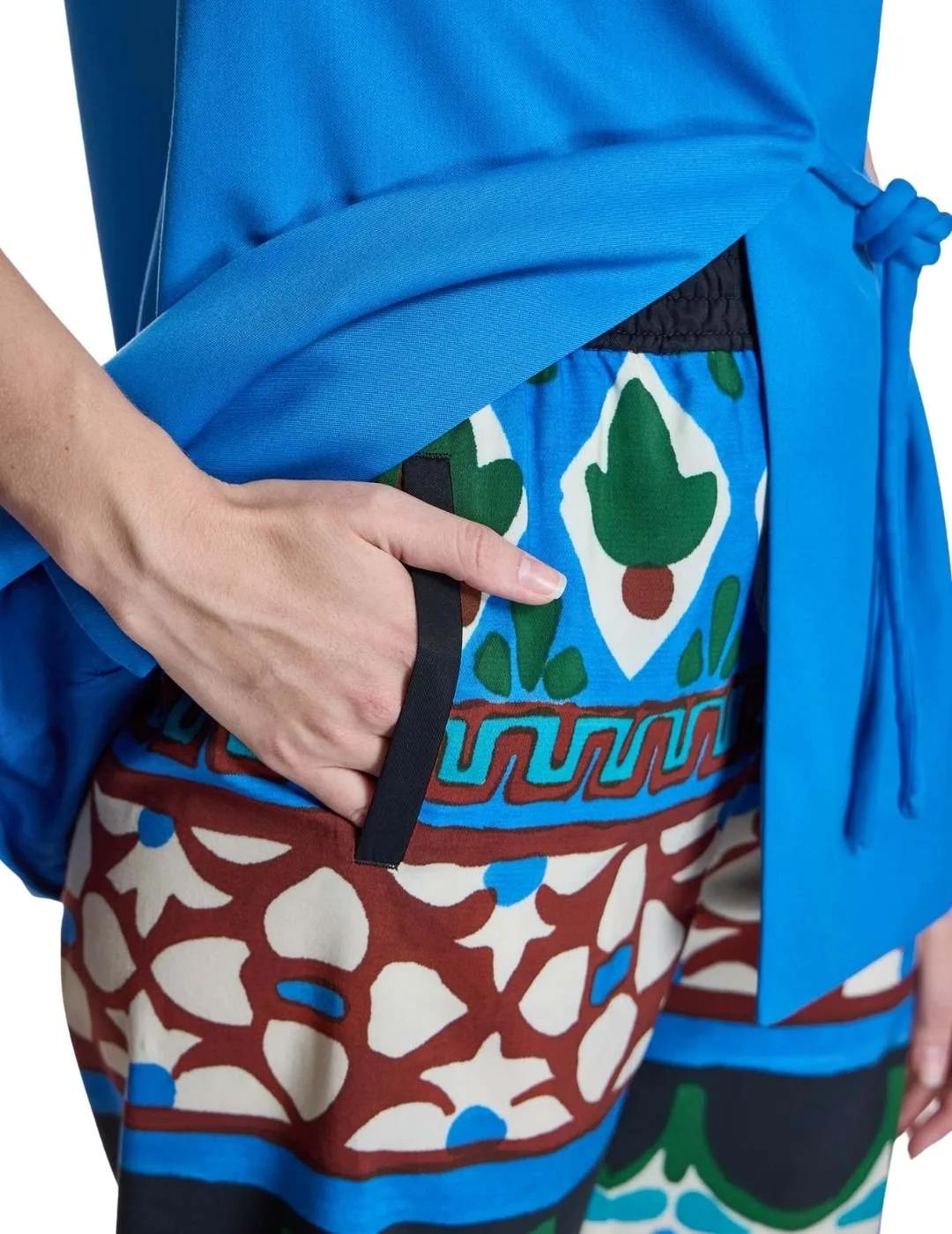 Alba Conde Pantalón azul estampado multicolor