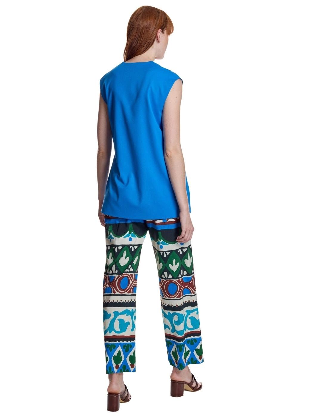 Alba Conde Pantalón azul estampado multicolor