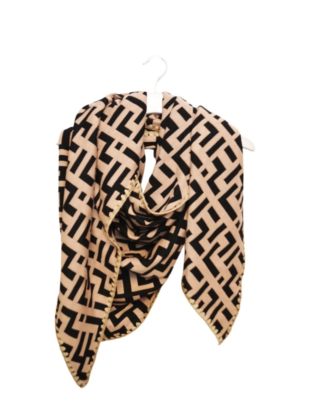 Anna Mora Fular Beige y negro