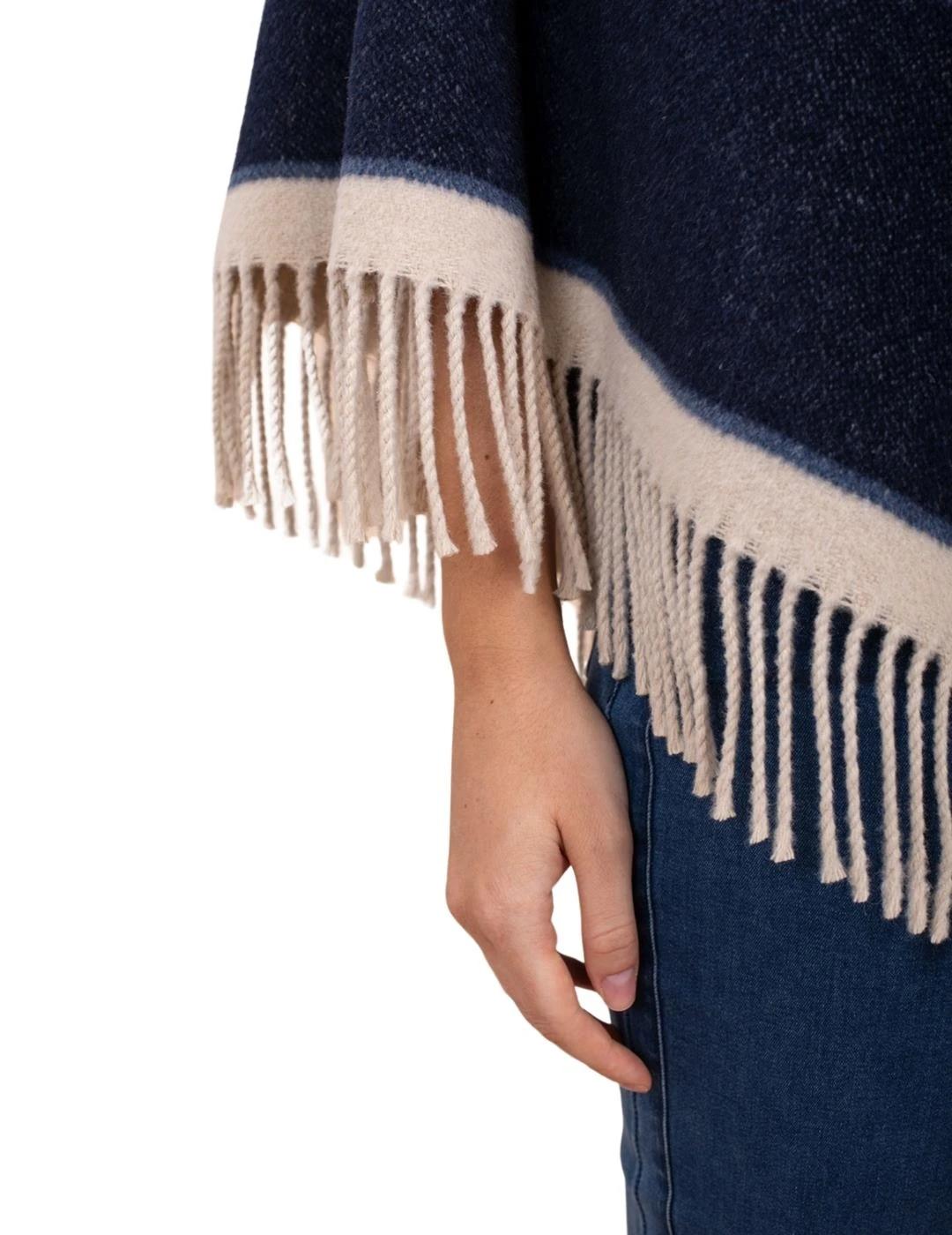 Anna Mora Poncho Beige rayas azules