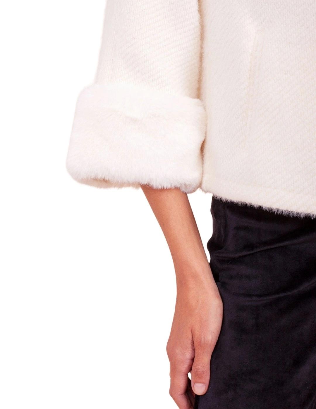 Anna Mora Chaqueta de pelo Negra