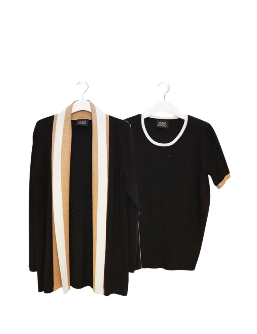 Anna Mora Twin-Set Negro Chaqueta y Camiseta