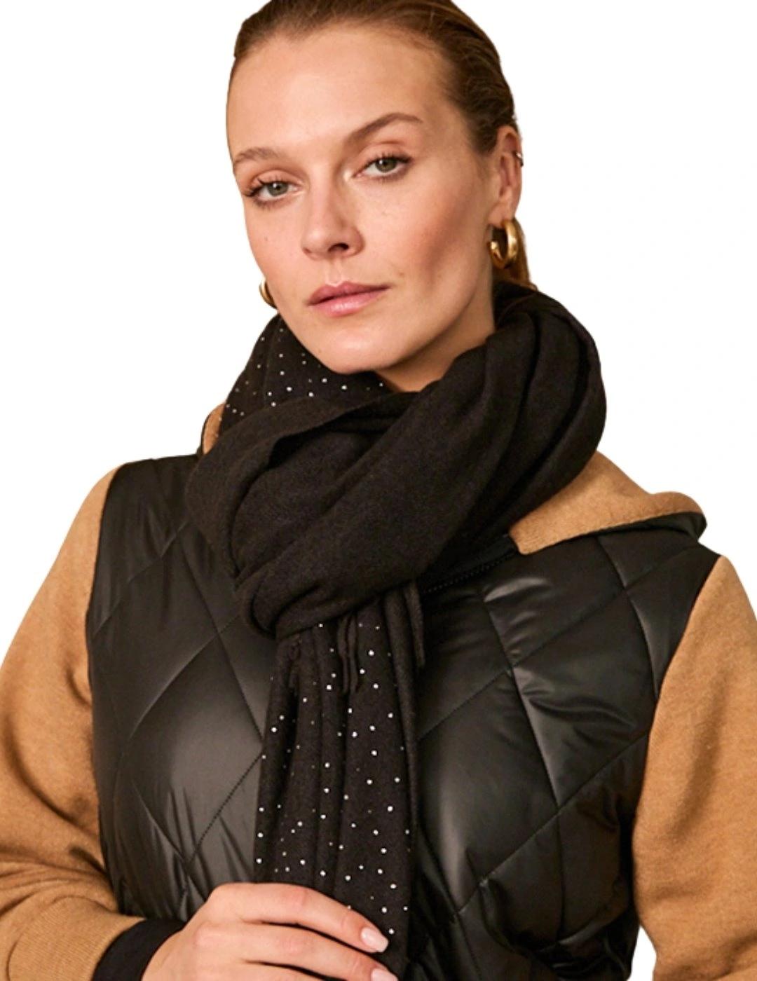 Anna Mora Abrigo Acolchado Negro y beige