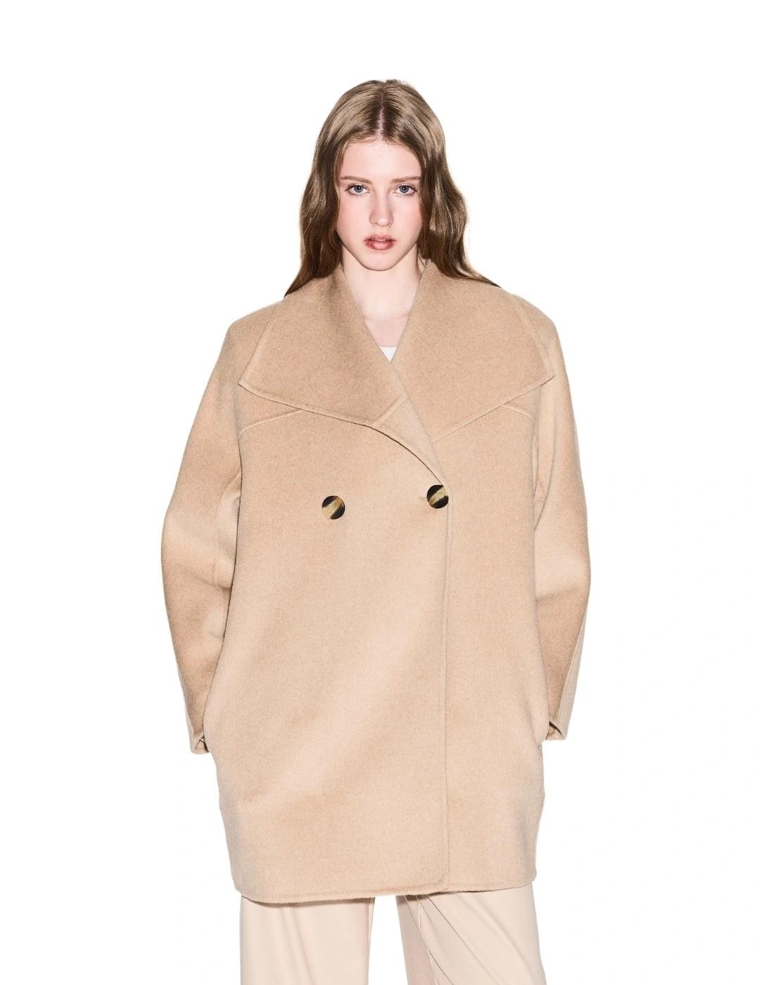 Armani Abrigo Camel corto