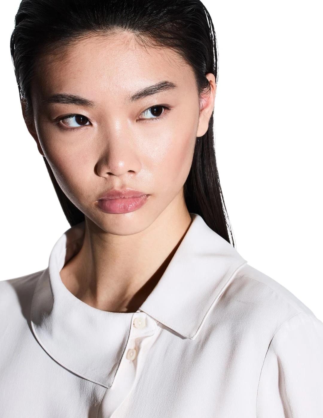 Armani Camisa Blanca cuello asimétrico