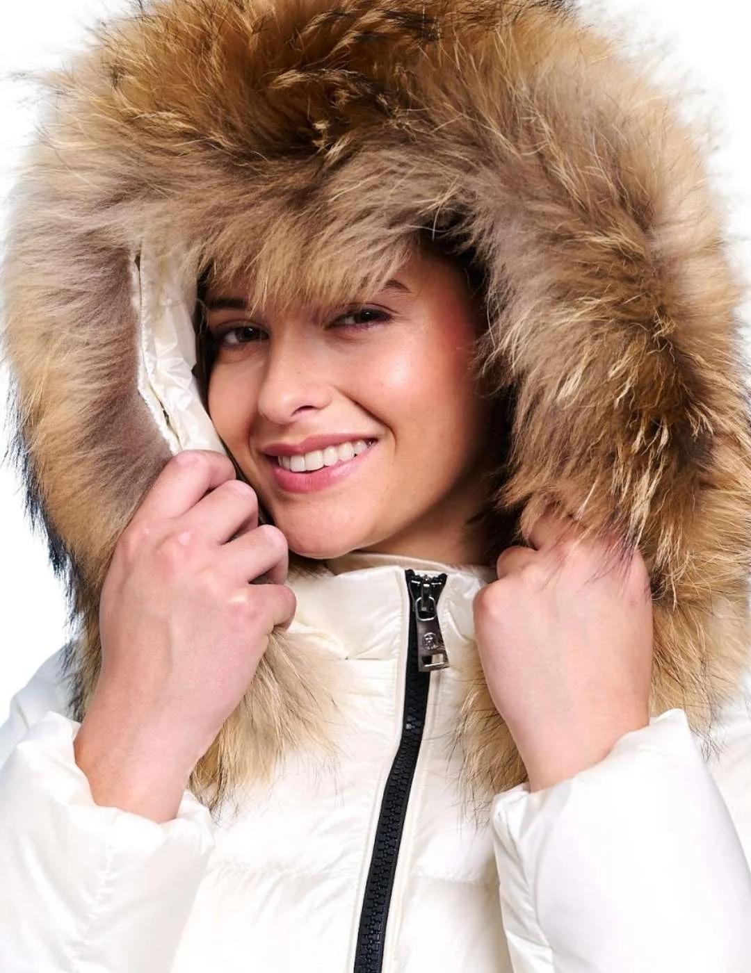 Henry Arroway Plumífero Daniela Nacre