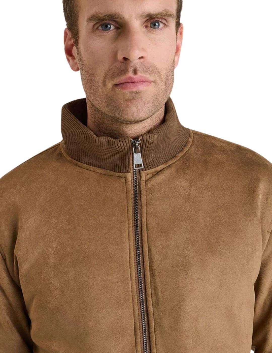 Le Temps Des Cerises Cazadora Clayton Marrón