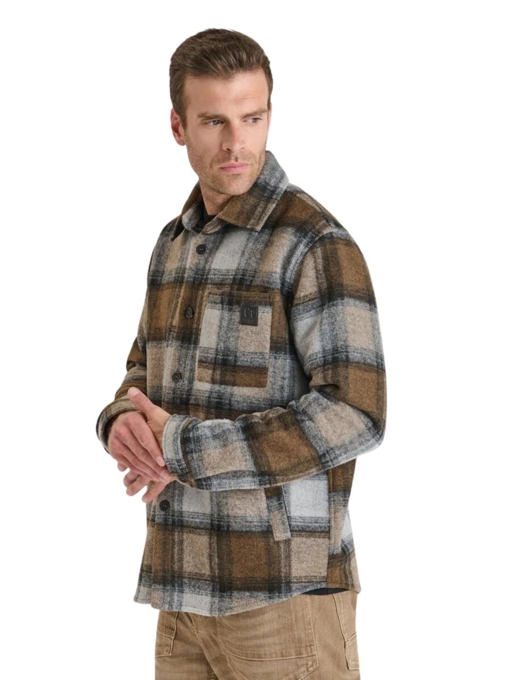 Le Temps Des Cerises Sobrecamisa Pigan Marrón