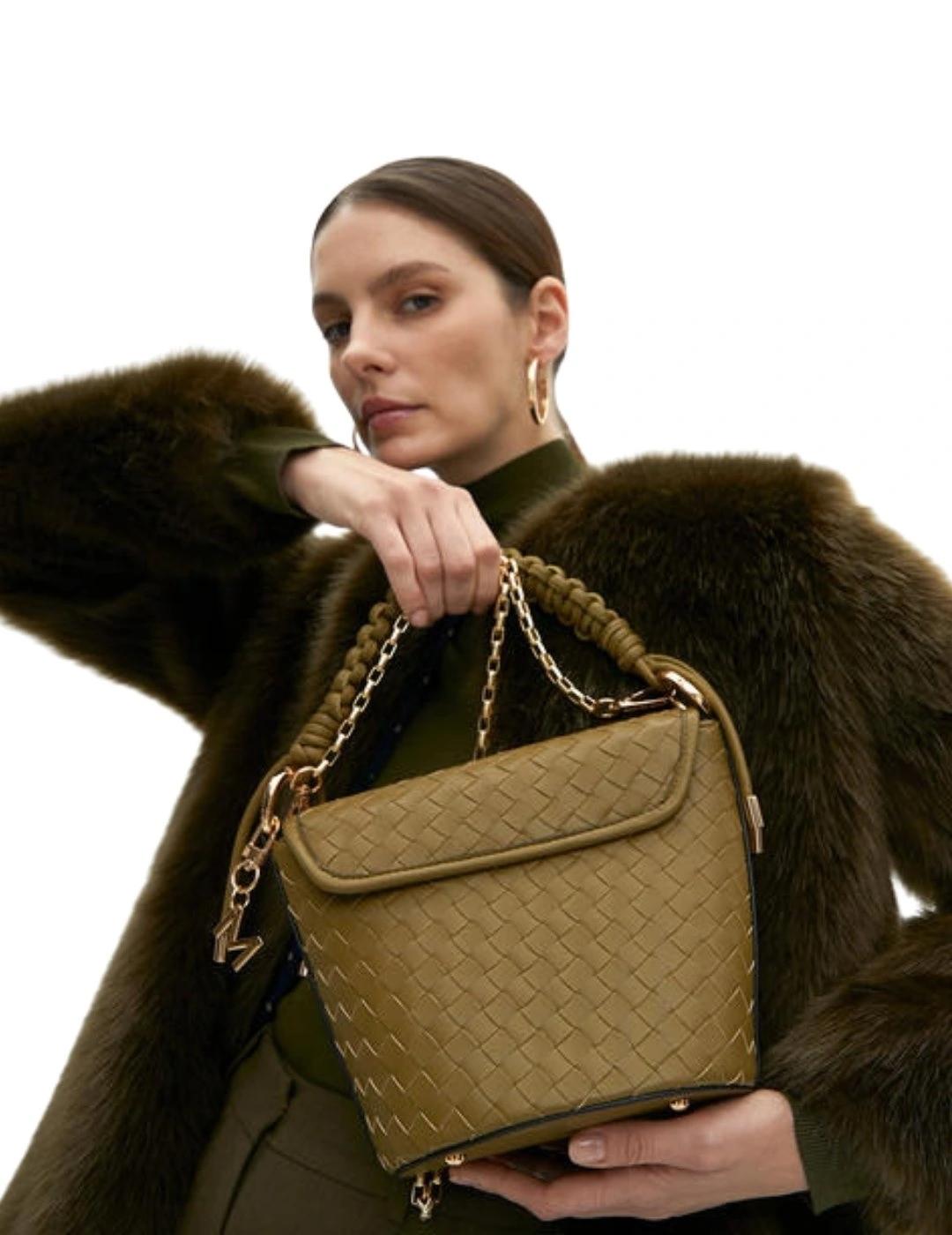 Lola Casademunt Bandolera Con Solapa Material Tren