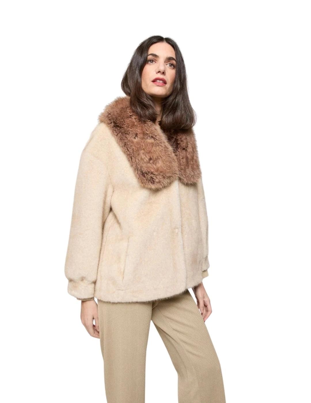 Mercedes De Miguel Chaquetón Pelo Ziba Crudo