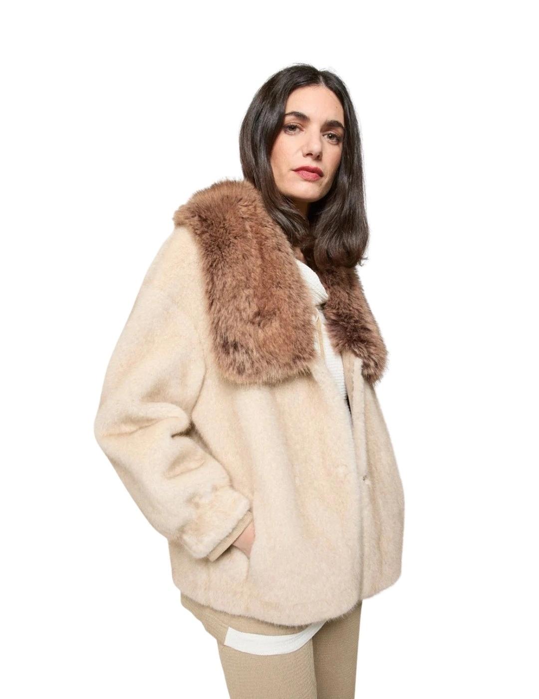 Mercedes De Miguel Chaquetón Pelo Ziba Crudo