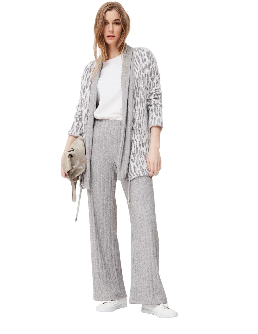 Oky Chaqueta Denne Animal Print Gris