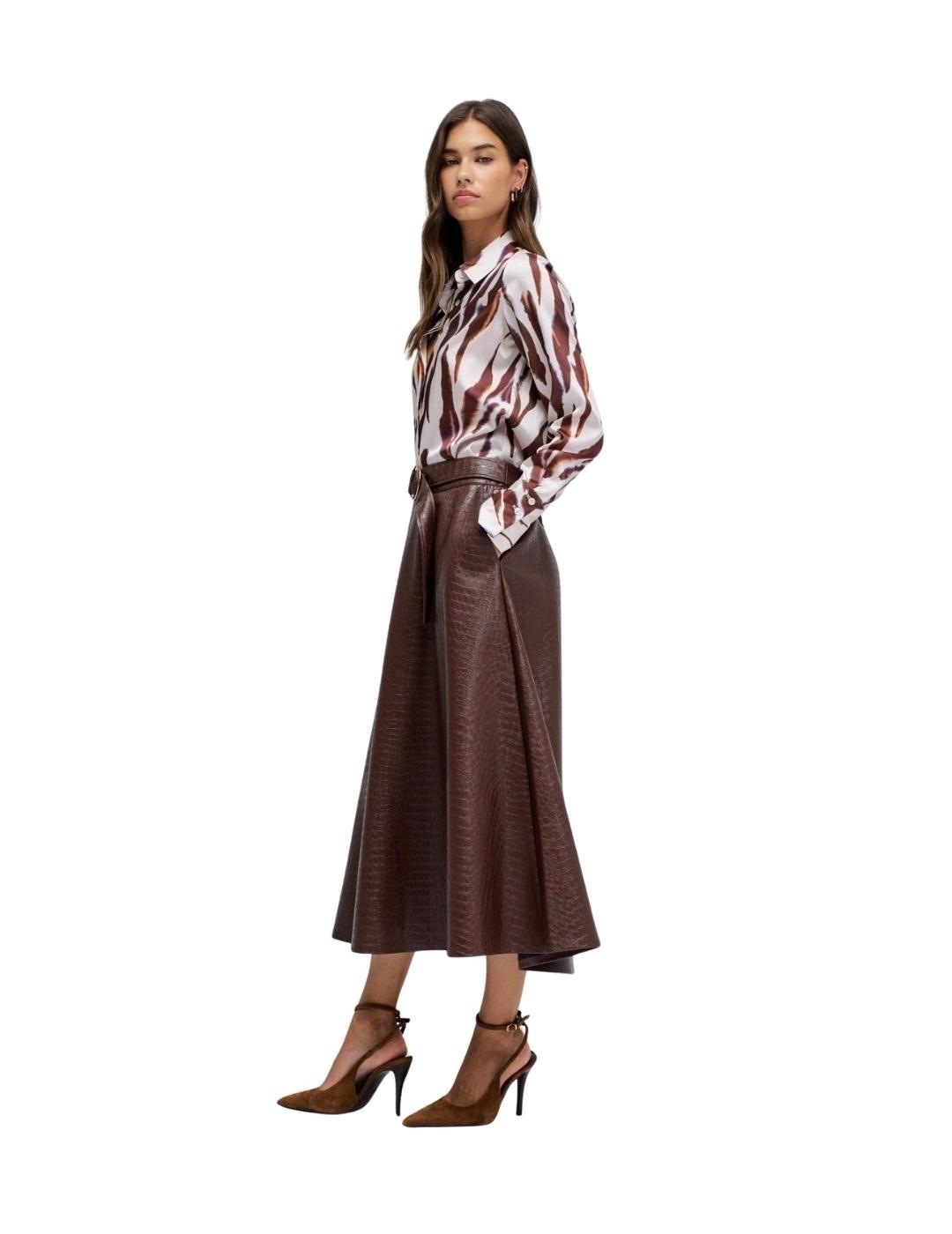 Salsa Falda Midi efecto piel con cinturón Marrón