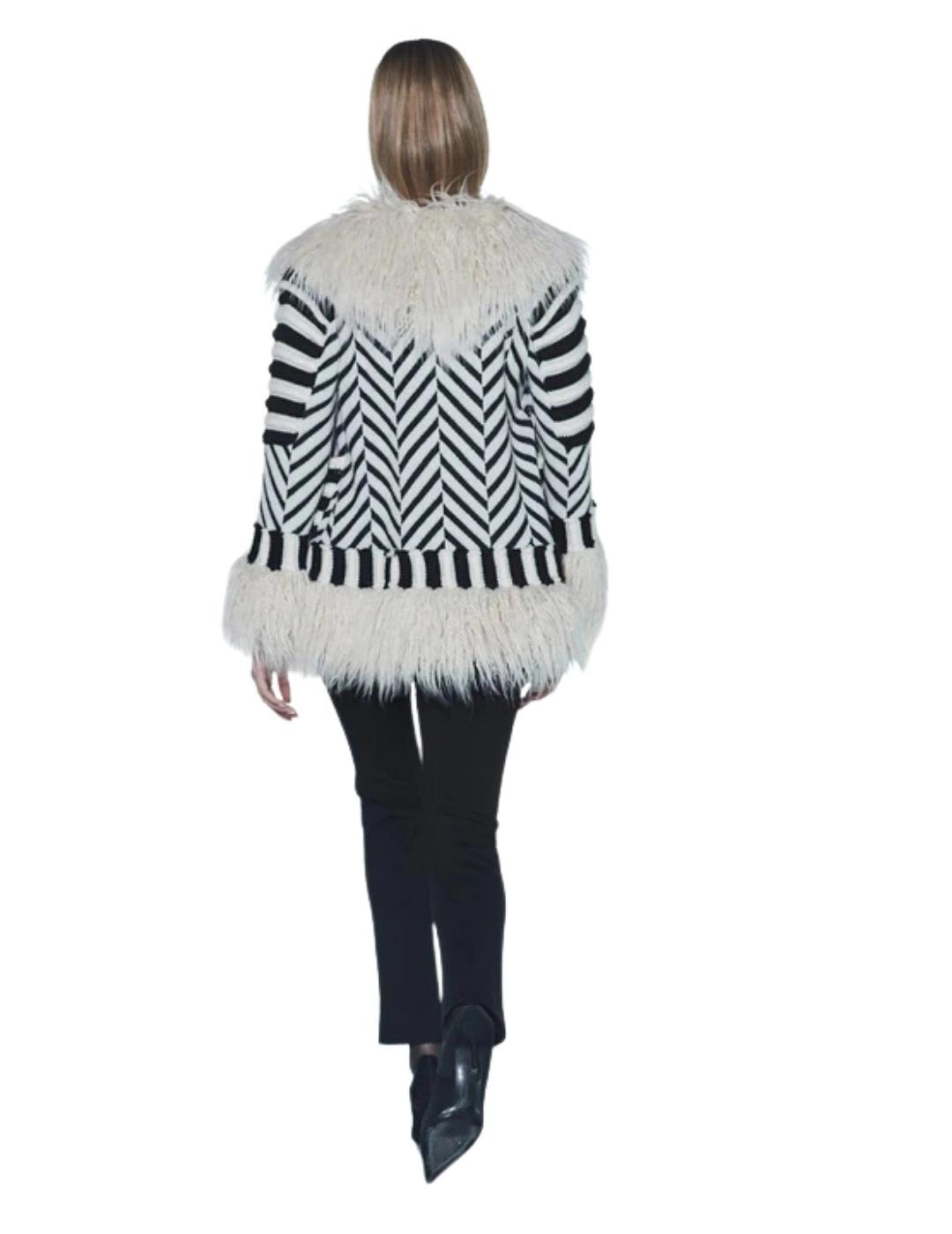 The Extreme Collection Abrigo Corto Alpaca Eleonor