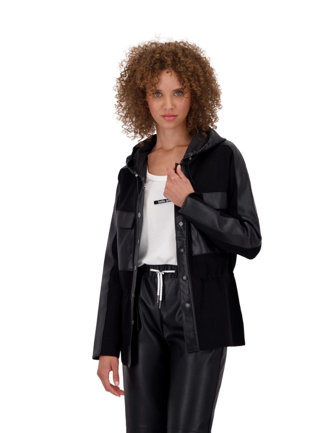 Monari Chaqueta Negra con capucha