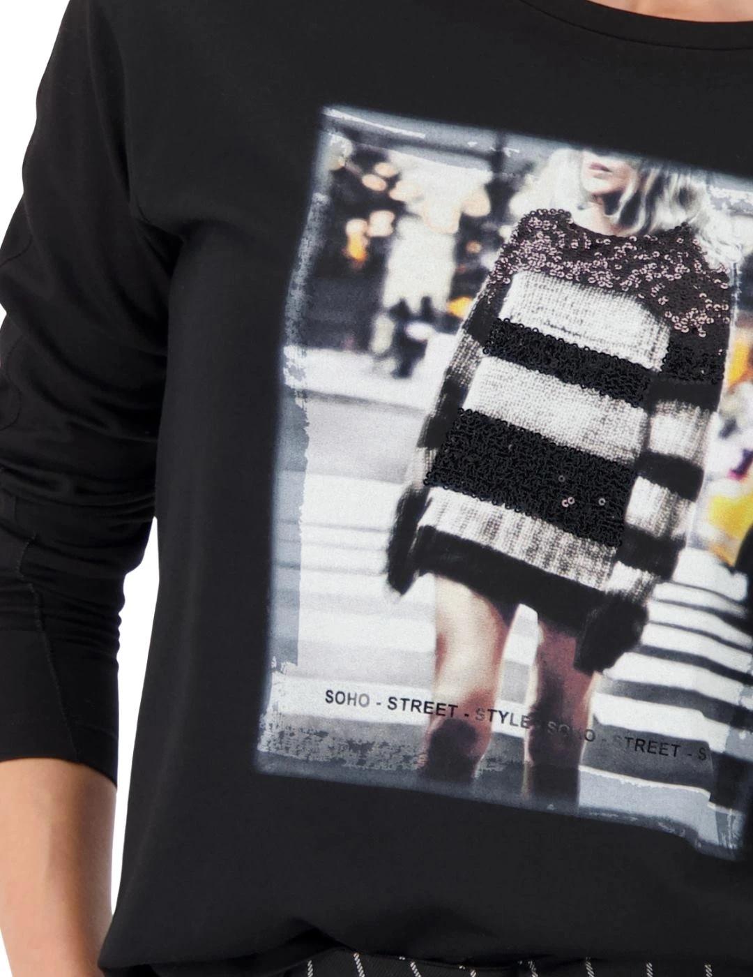 Monari Camiseta Negra estampado frontal