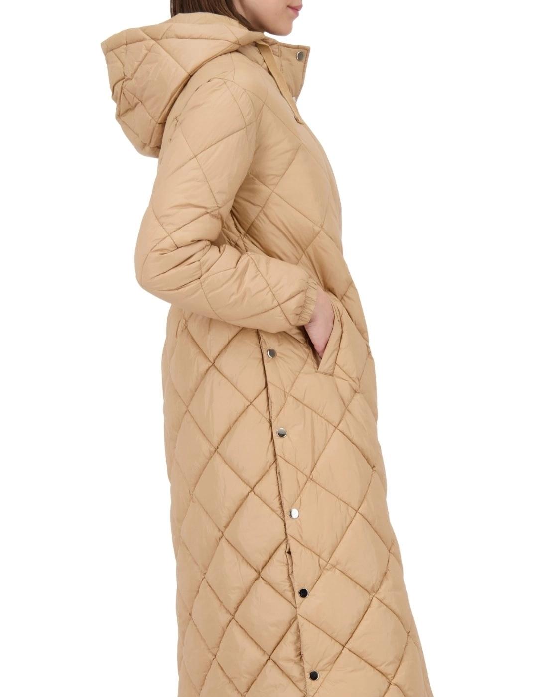 Monari Parka Camel acolchada