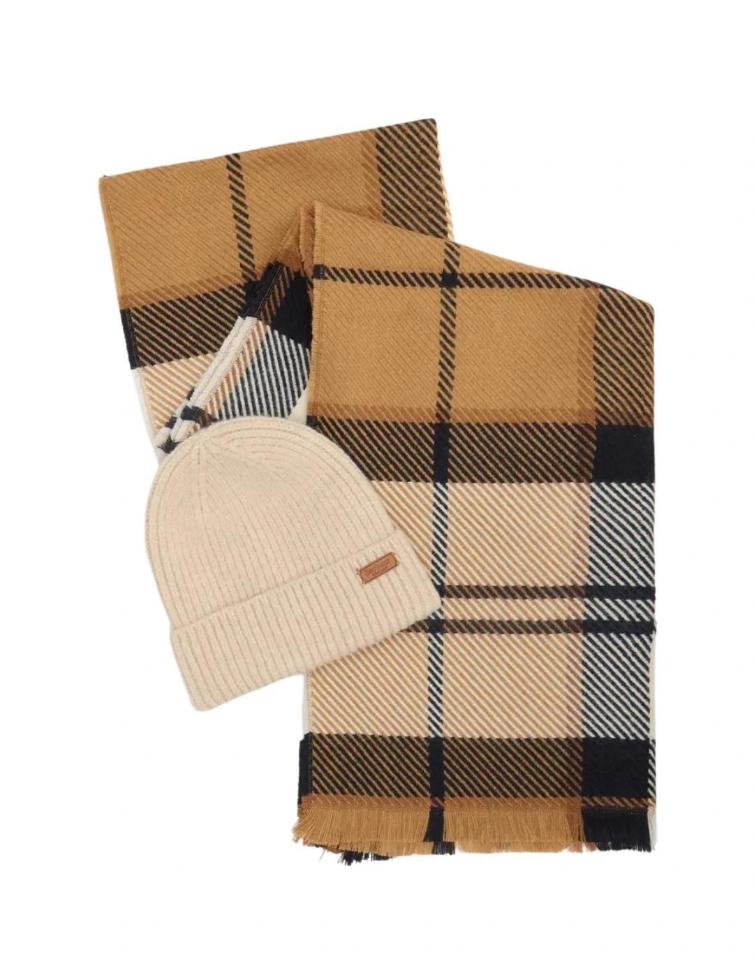 Barbour Bufanda y Gorro Pendle Beige y azul marino