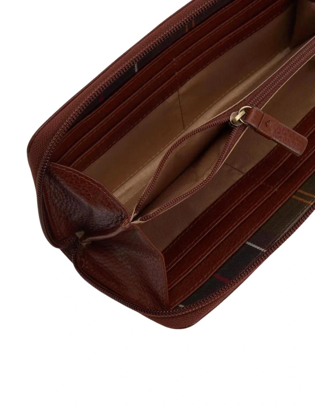 Barbour Monedero Birch Leather Matinee Marrón