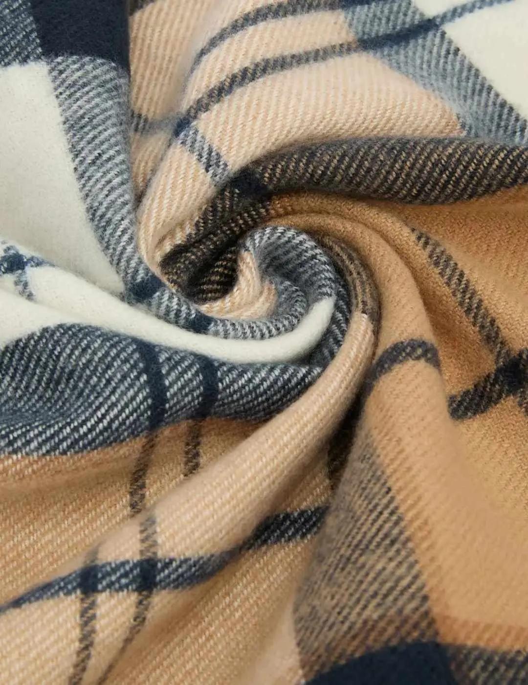 Barbour Bufanda Hailestartan Beige