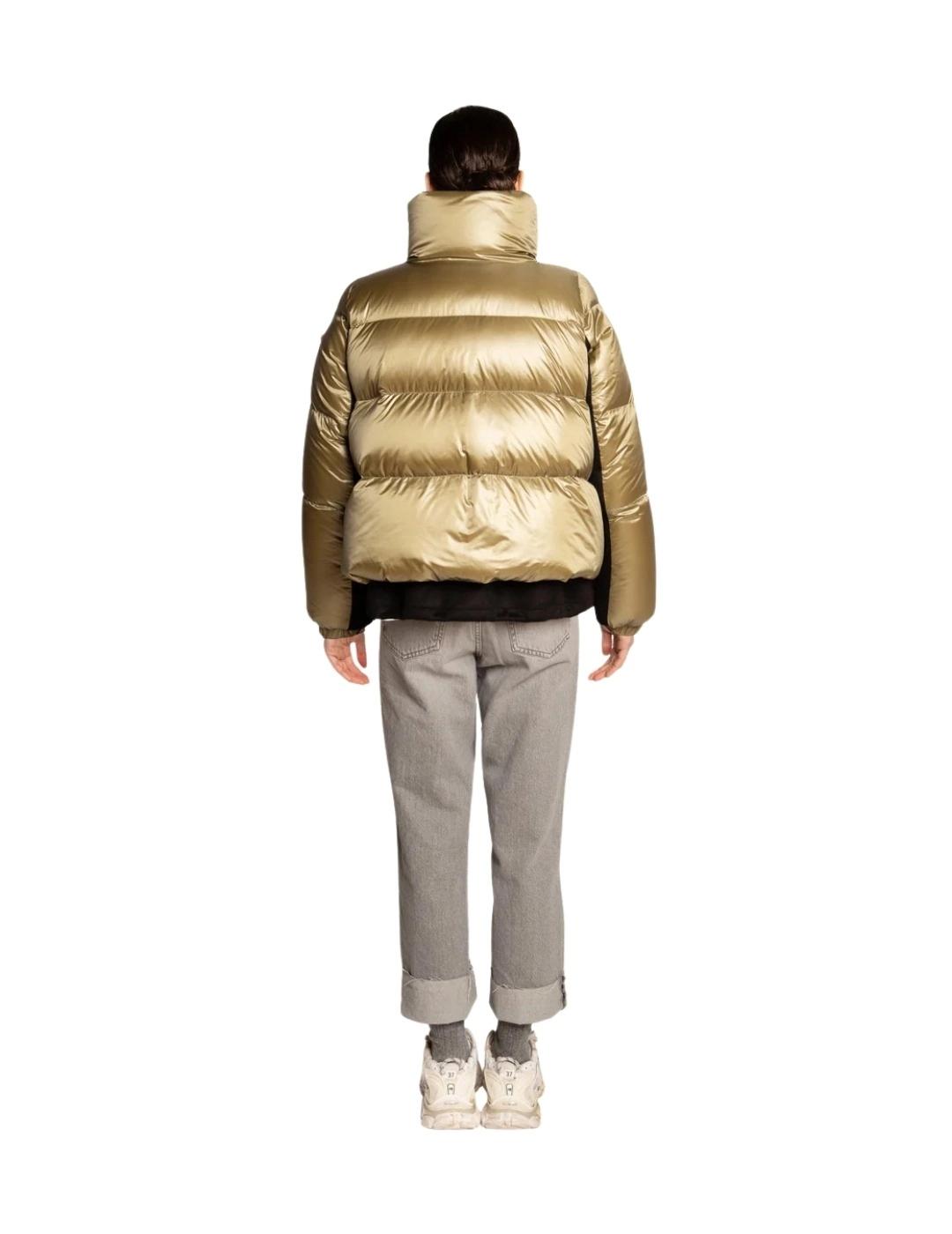 Dichi Abrigo Maian Kaki