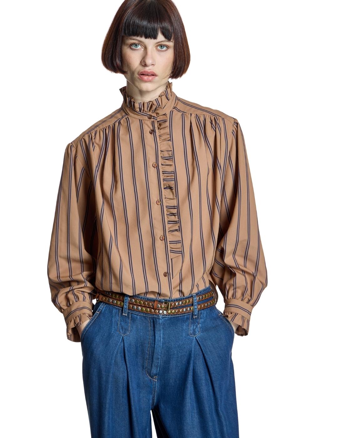 Alba Conde Blusa Camel de rayas