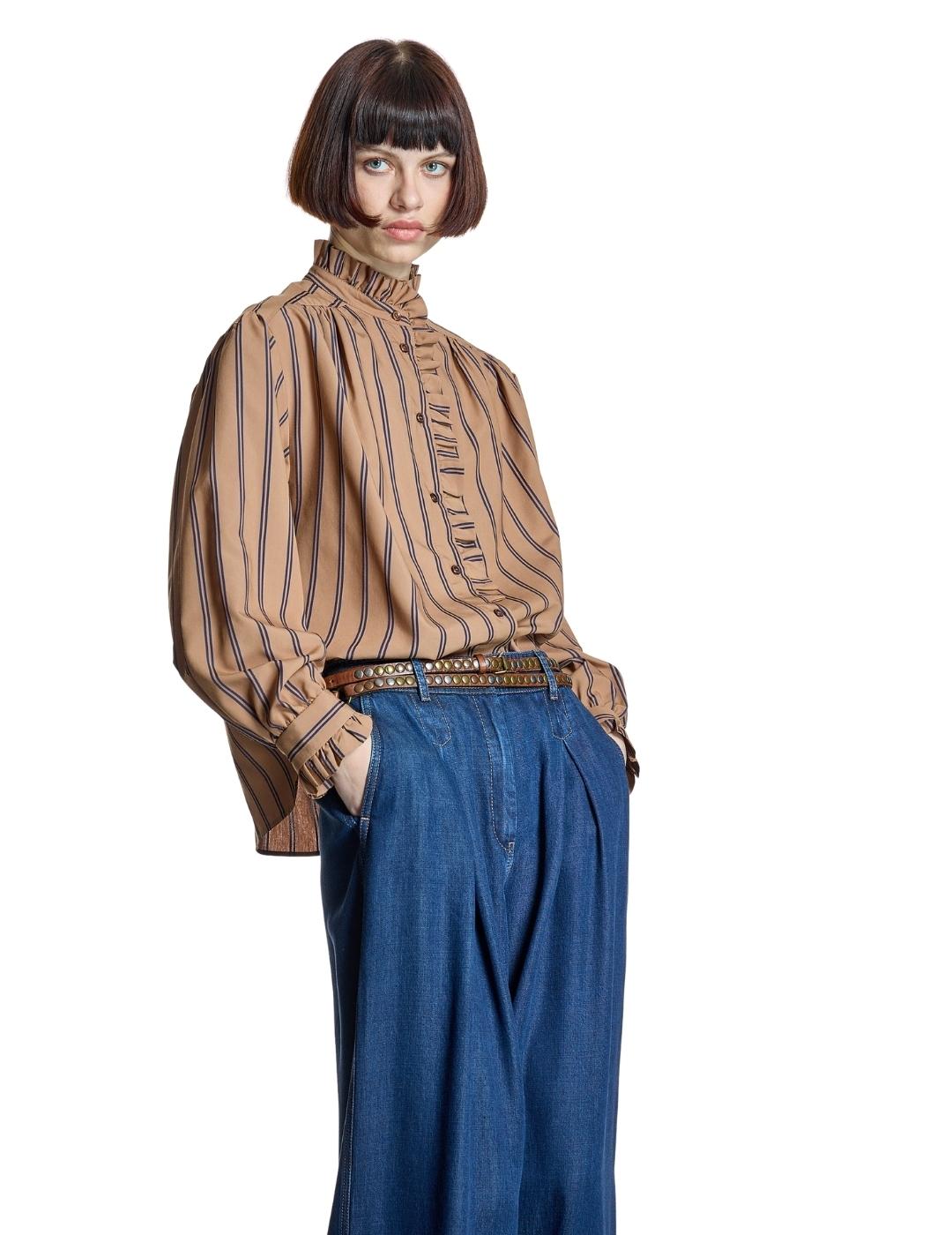 Alba Conde Blusa Camel de rayas