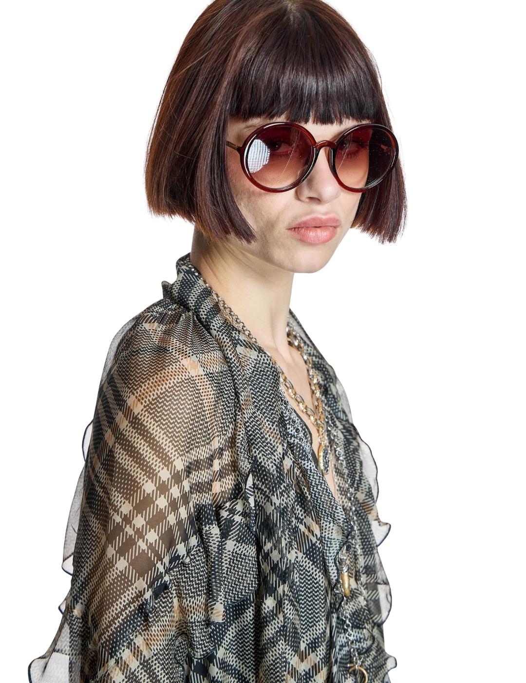 Alba Conde Vestido Corto de cuadros con volantes