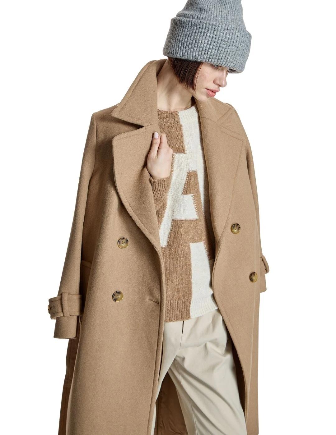 Alba Conde Jersey bicolor Crudo y camel